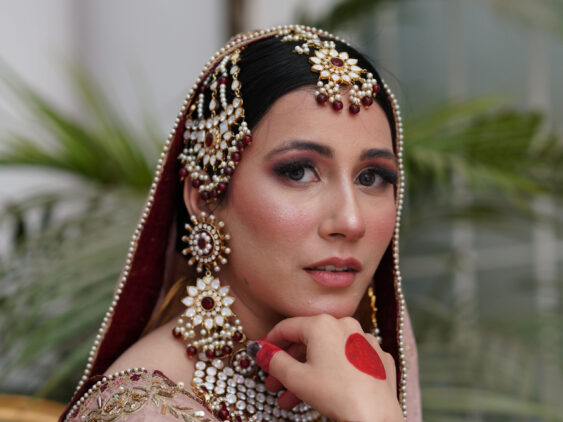 Best-Bridal-makeup-services